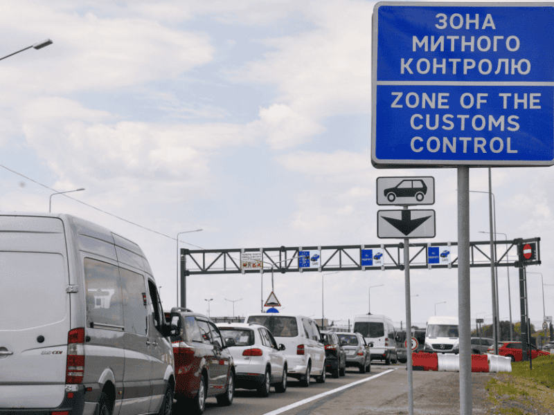 Необхідний набір медикаментів для туризму в Європ